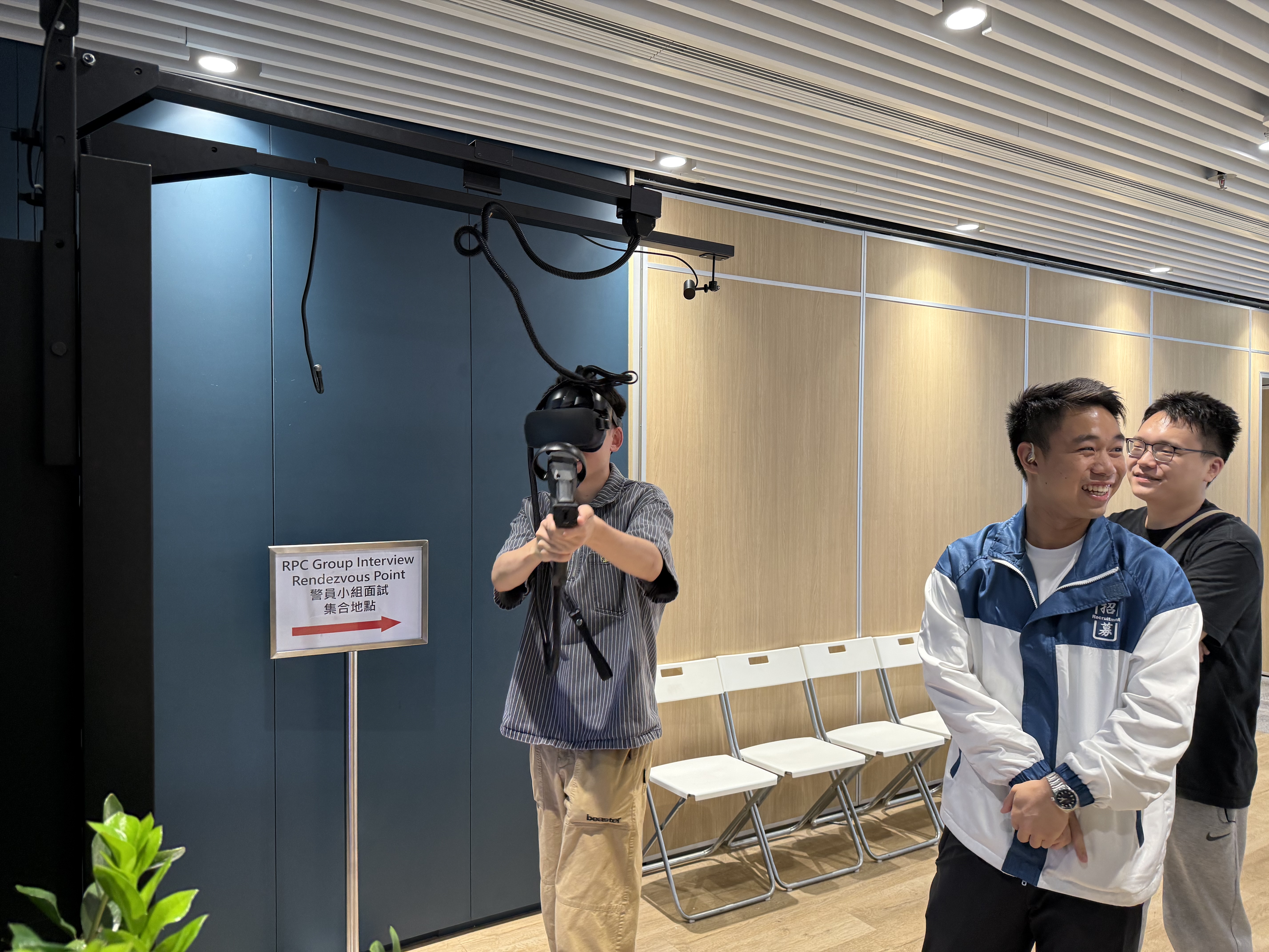 Hong Kong Polytechnic University Visits Hong Kong Police FDC to Enhance Collaboration on Drone Applications